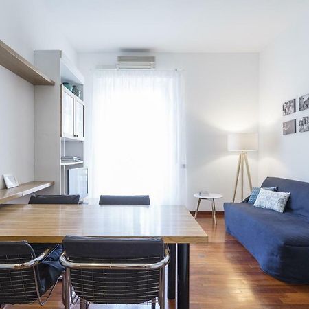Апартаменти Hacca Collection - Bocconi, Navigli 1Br Мілан Екстер'єр фото